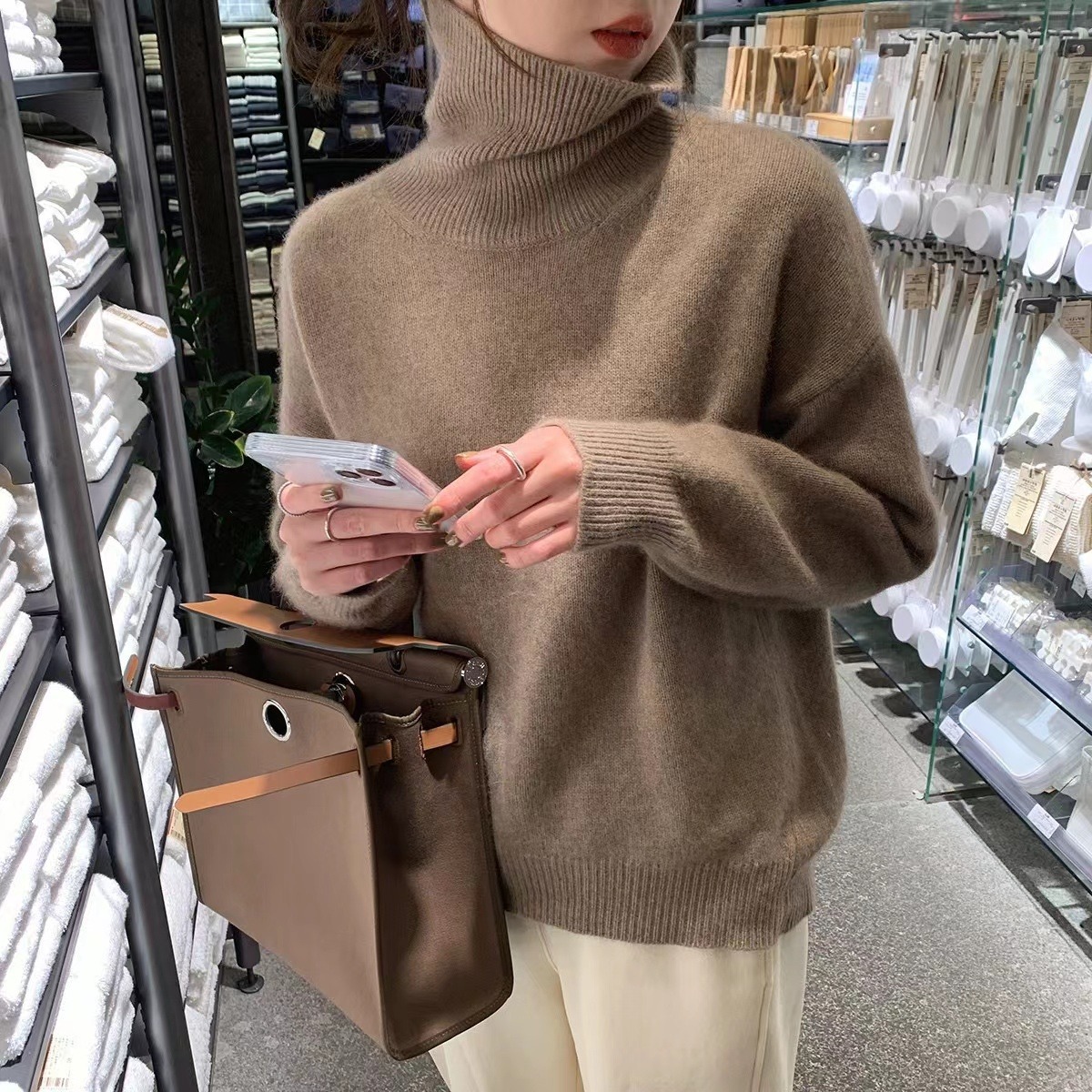 Womens Oversized Turtleneck Sweater Thick Knit Casual Style Versatile for Autumn and Winter Wholesale Available