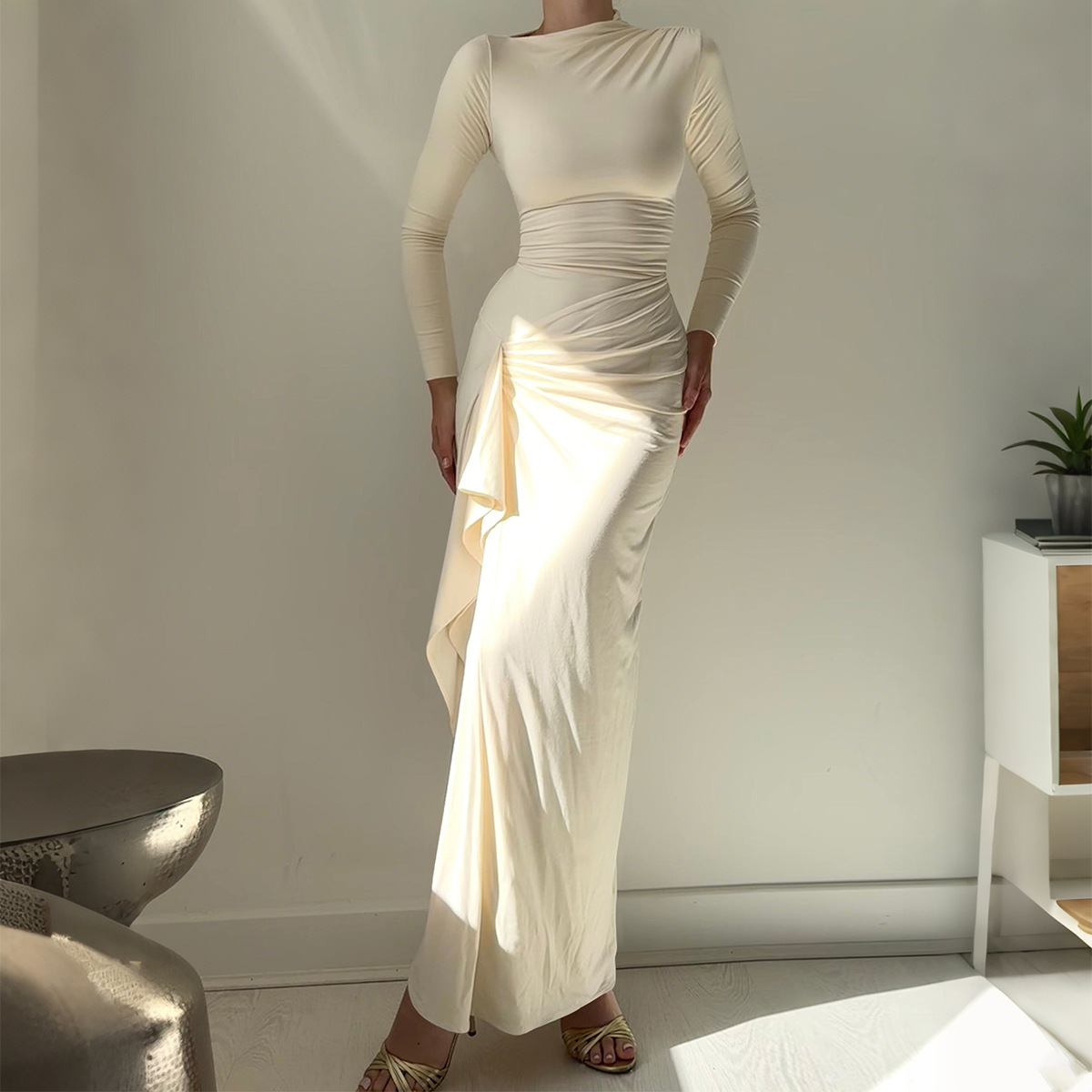 Apricot color