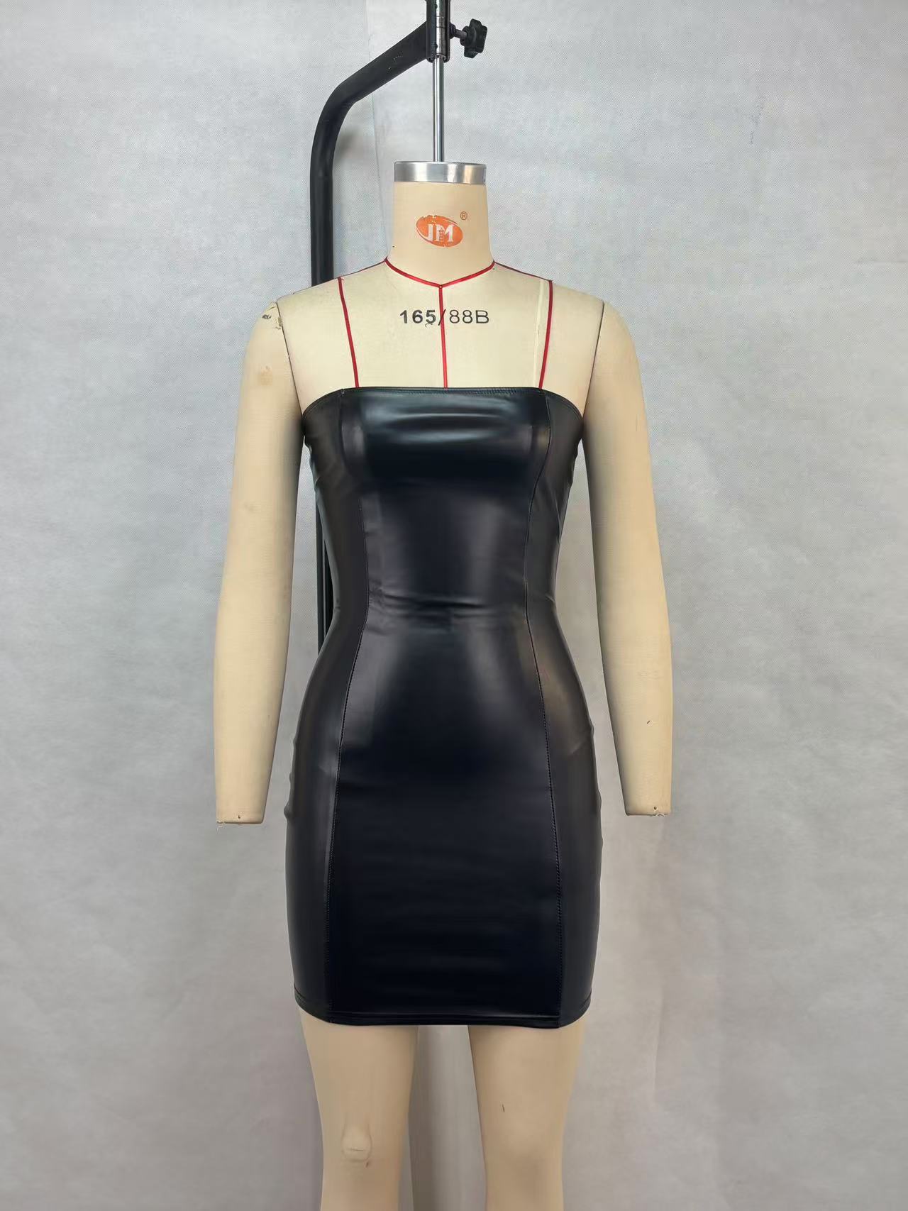 Summer Strapless Dress for Women Elegant Design Chic Style Perfect for Night Out Wholesale Available
