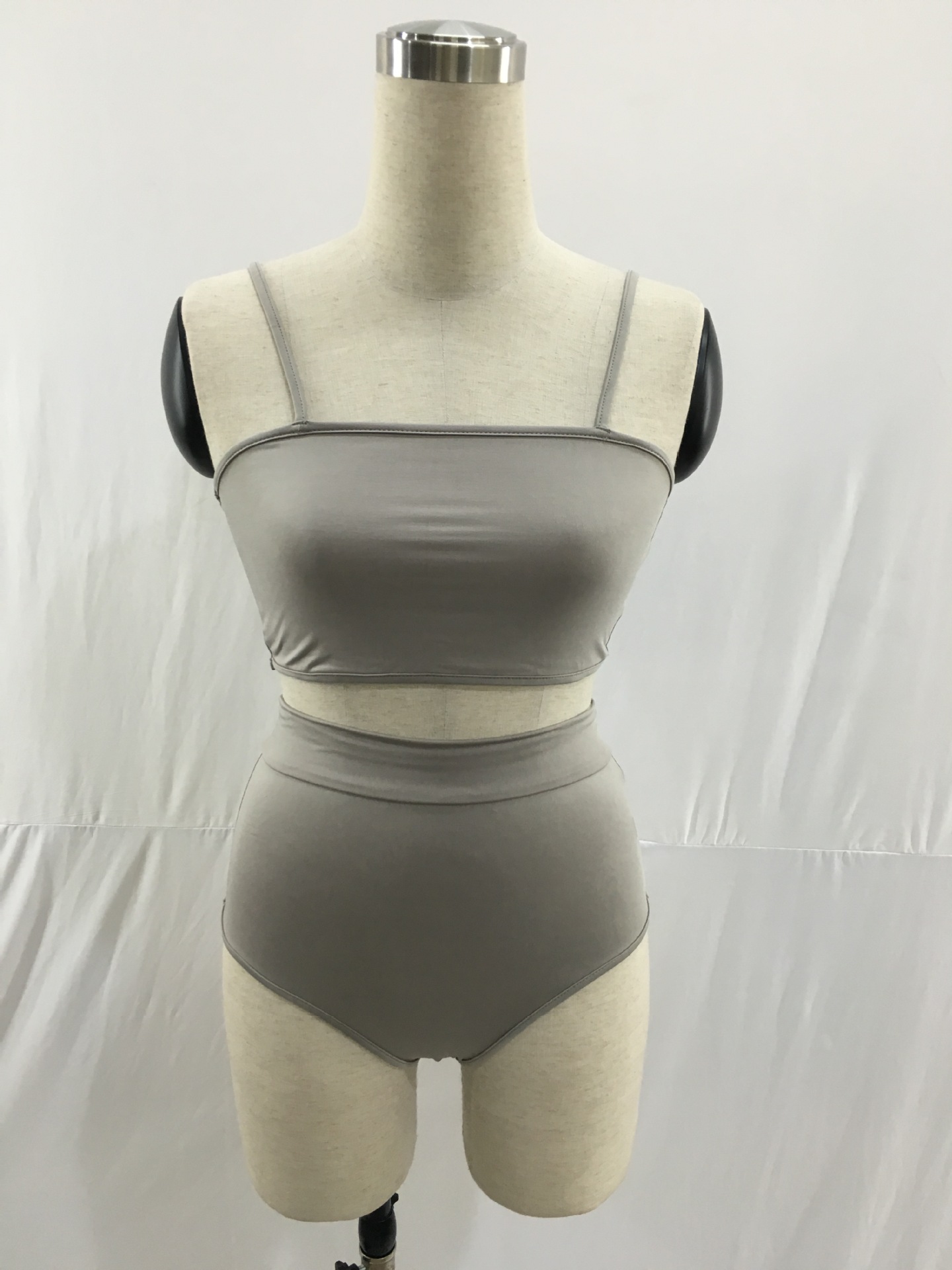 Vintage Beach Sexy Cami Set Lightweight Fabric Adjustable Straps Trendy Design Summer Vacation Wear Wholesale