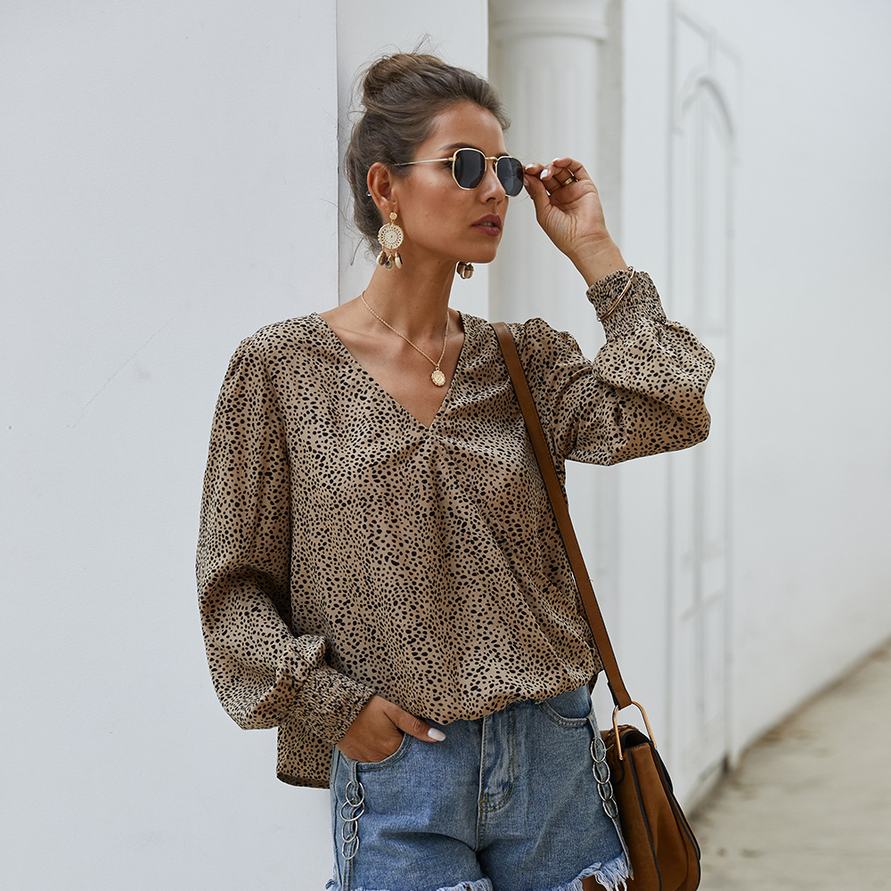 Womens Long Sleeve Floral Print T Shirt Original Design Trendy Style Spring Summer Collection Wholesale Available