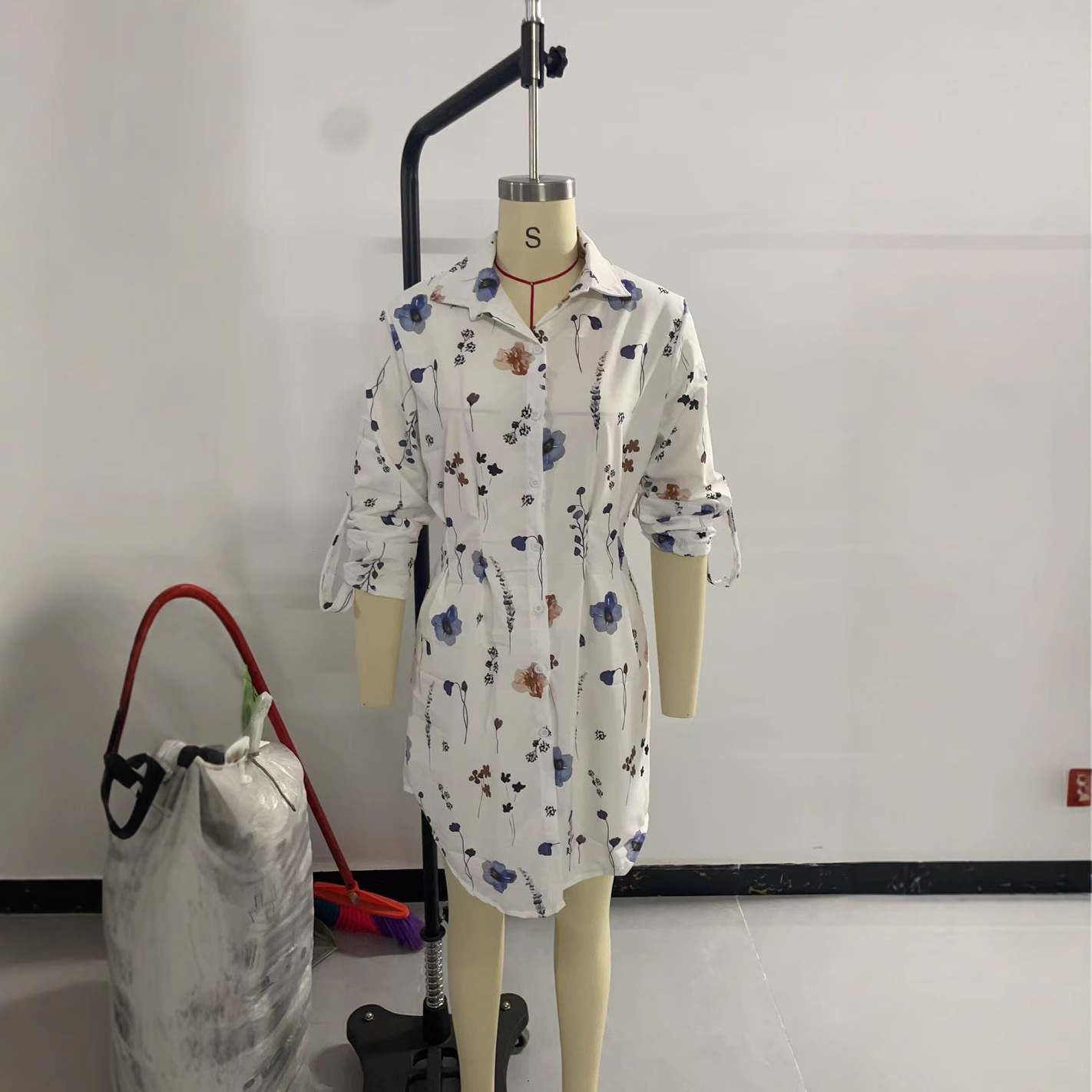 Floral Pattern Womens Long Sleeve Shirt Dress Elegant Design Comfortable Fabric Versatile Style Wholesale Available