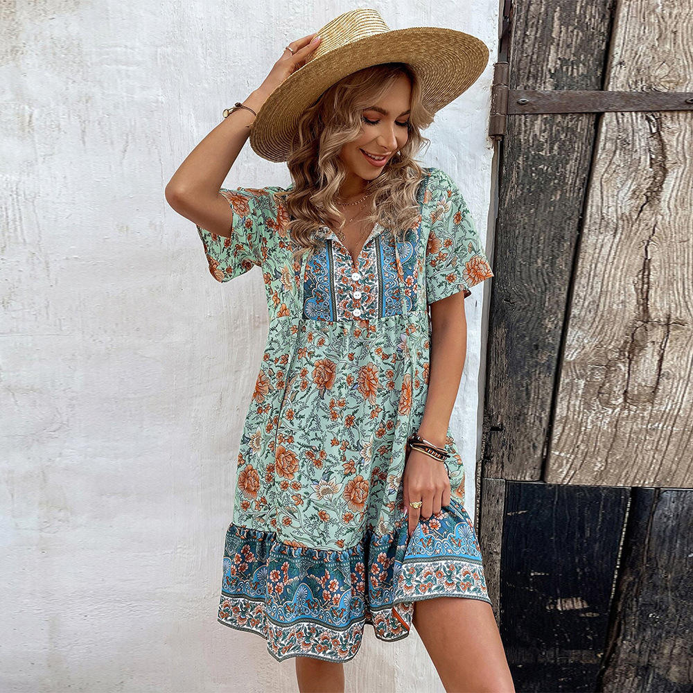 European and American Market Bohemian Floral Print Dress — V Neck, Loose Fit, Casual Style — Vacation Wear — Wholesale Supply