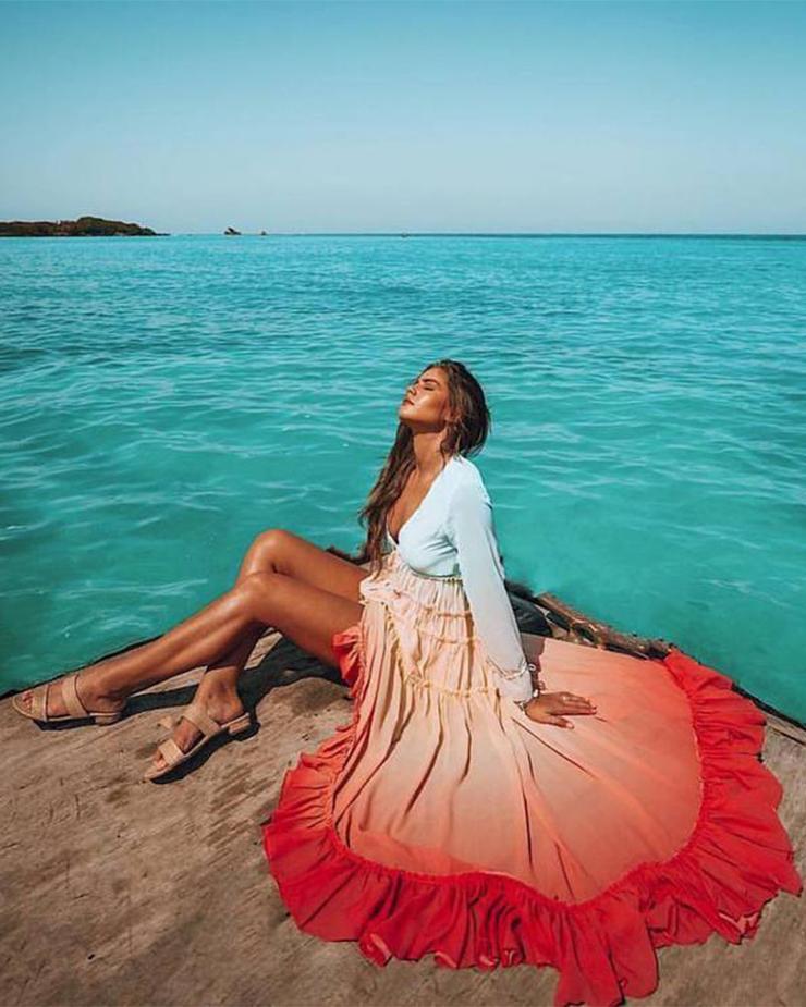 Gradient Long Sleeve Maxi Dress Deep V Neck Elegant Design Trendy Style Perfect for Parties and Events Wholesale