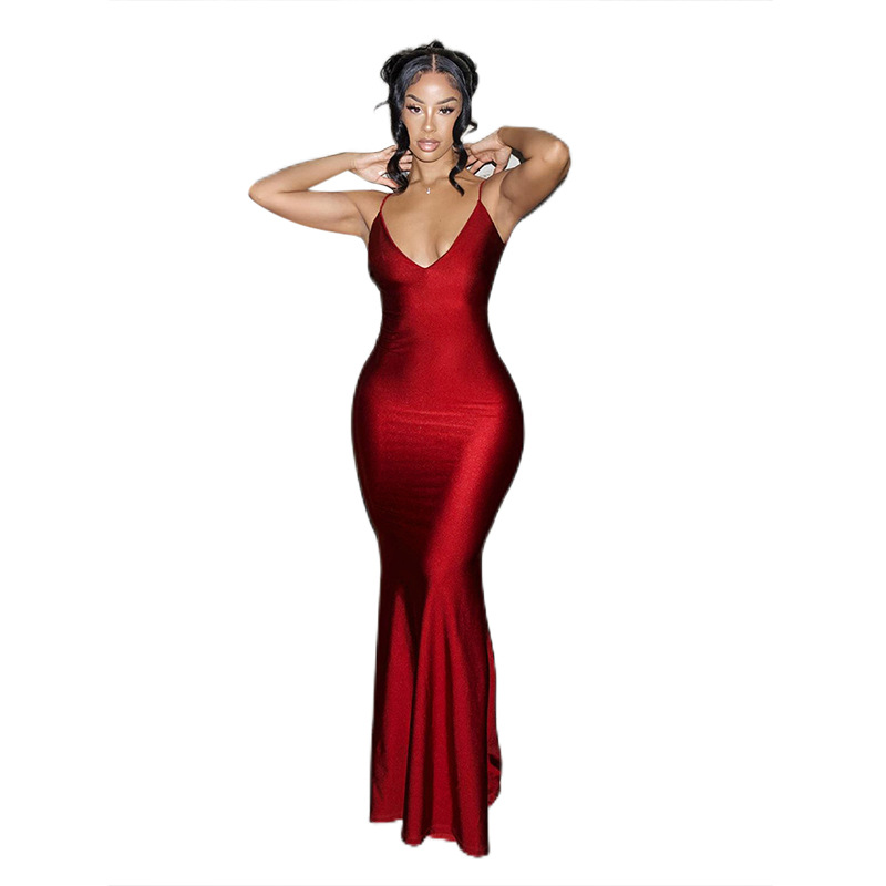 European and American style spring and summer women's new ins fashion sexy hot girl deep V strap backless slim fit dress