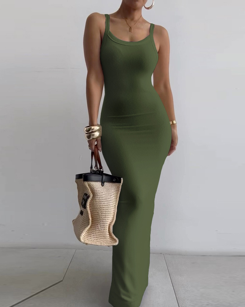 White Bodycon Maxi Dress Summer Style Sleeveless Lightweight Fabric Perfect for Casual Outings or Beach Wear