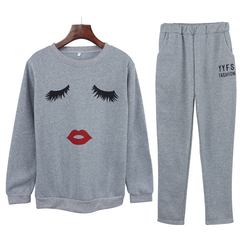 Womens Fleece Lined Sports Set Deer Print Round Neck Long Sleeve Sweatshirt Casual Pants Autumn Winter Wear