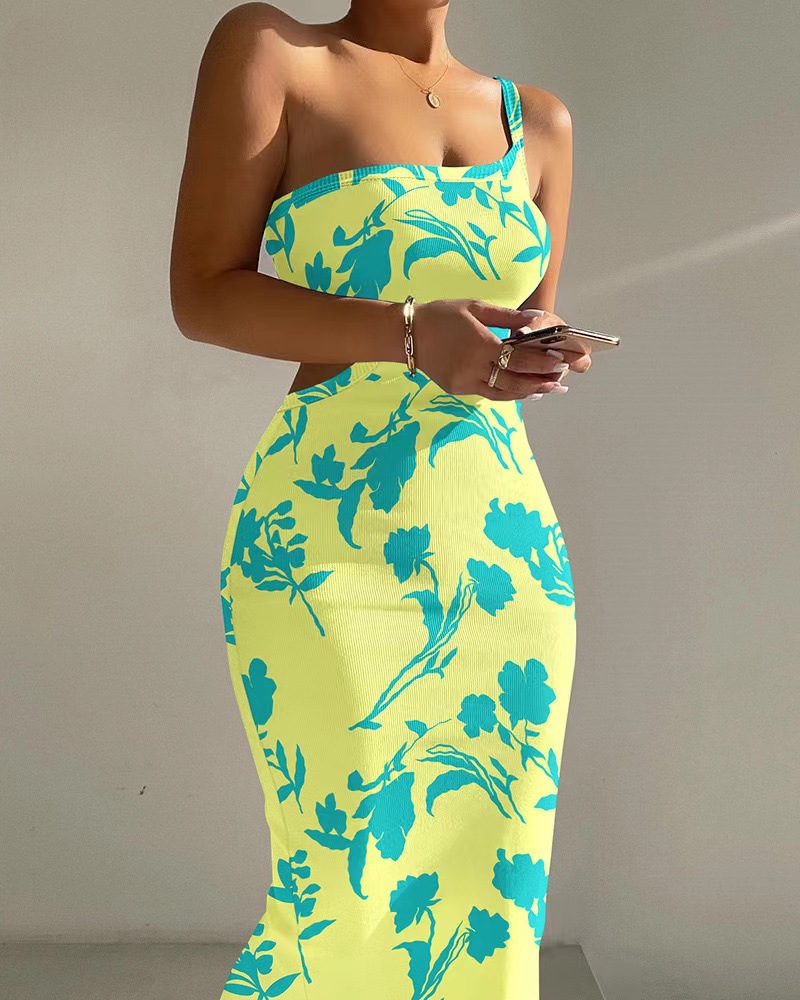 White Bodycon Maxi Dress Summer Style Sleeveless Lightweight Fabric Perfect for Casual Outings or Beach Wear