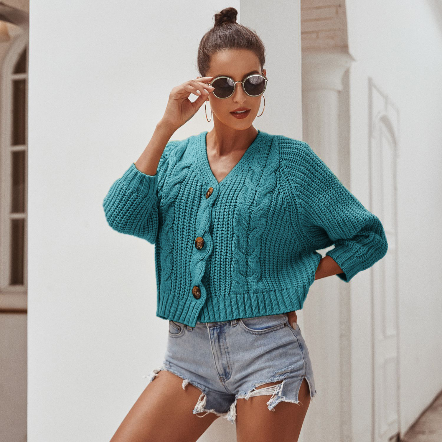 Fashion Womens Sweater Versatile V Neck Long Sleeve Short Style Casual Wear for All Seasons Wholesale Available