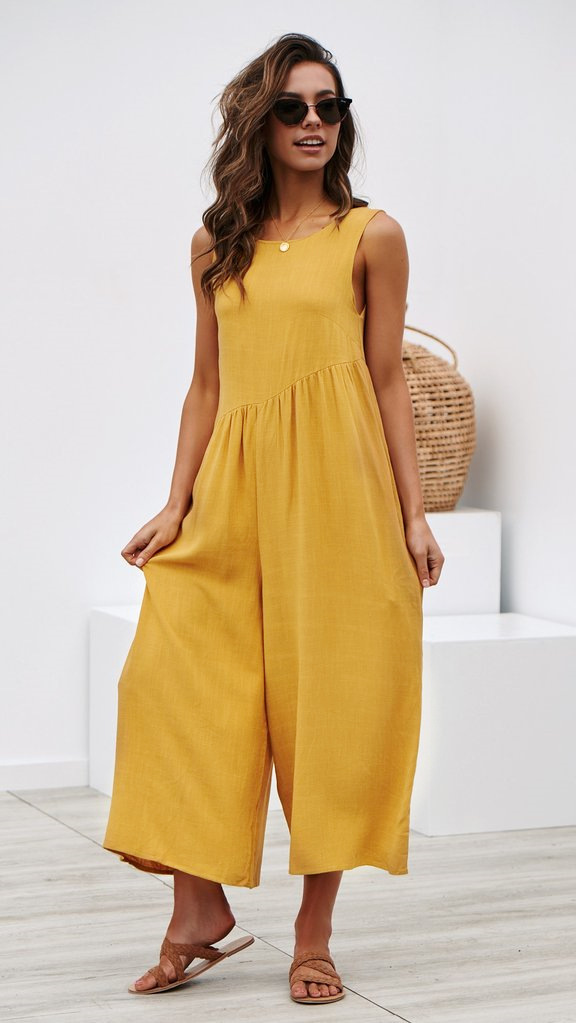 Chic Womens Solid Color Jumpsuit Elegant Design Comfortable Fit Versatile for Work or Casual Wear Wholesale Available
