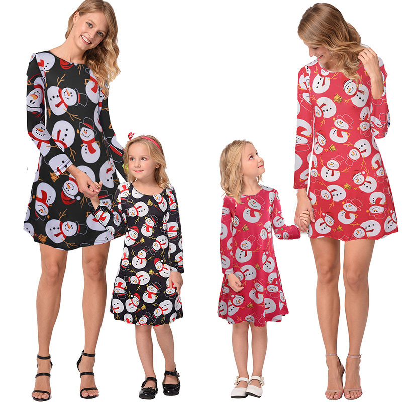 Christmas Family Matching Dresses Long Sleeve Printed Comfortable Fabric Festive Holiday Wear Wholesale Available