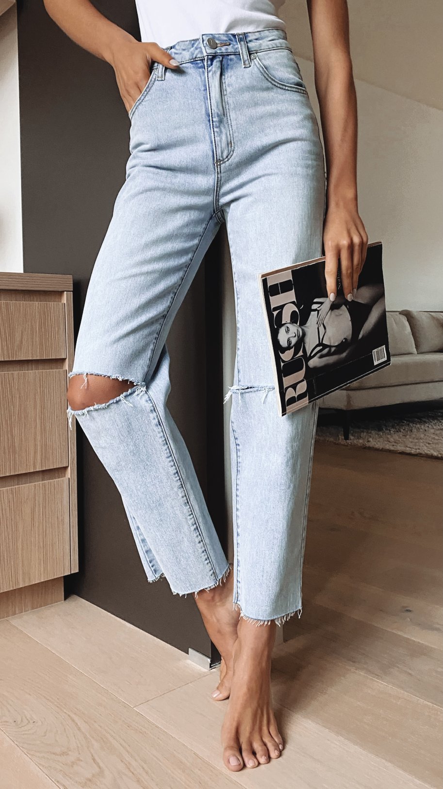 High Waisted Ripped Straight Leg Jeans Light Color Casual Style Suitable for Autumn and Winter Wholesale Available