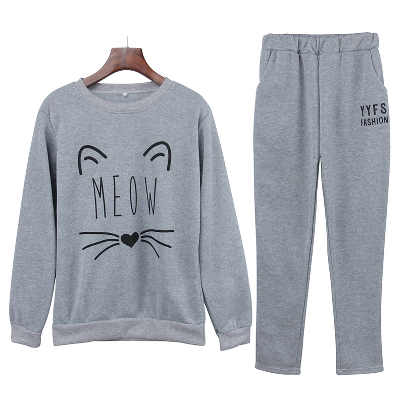 Womens Fleece Lined Sports Set Deer Print Round Neck Long Sleeve Sweatshirt Casual Pants Autumn Winter Wear