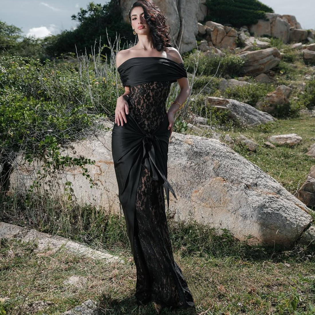 European and American Cross border Autumn New Women's Spliced Lace Sexy Off shoulder Long Slim Dress