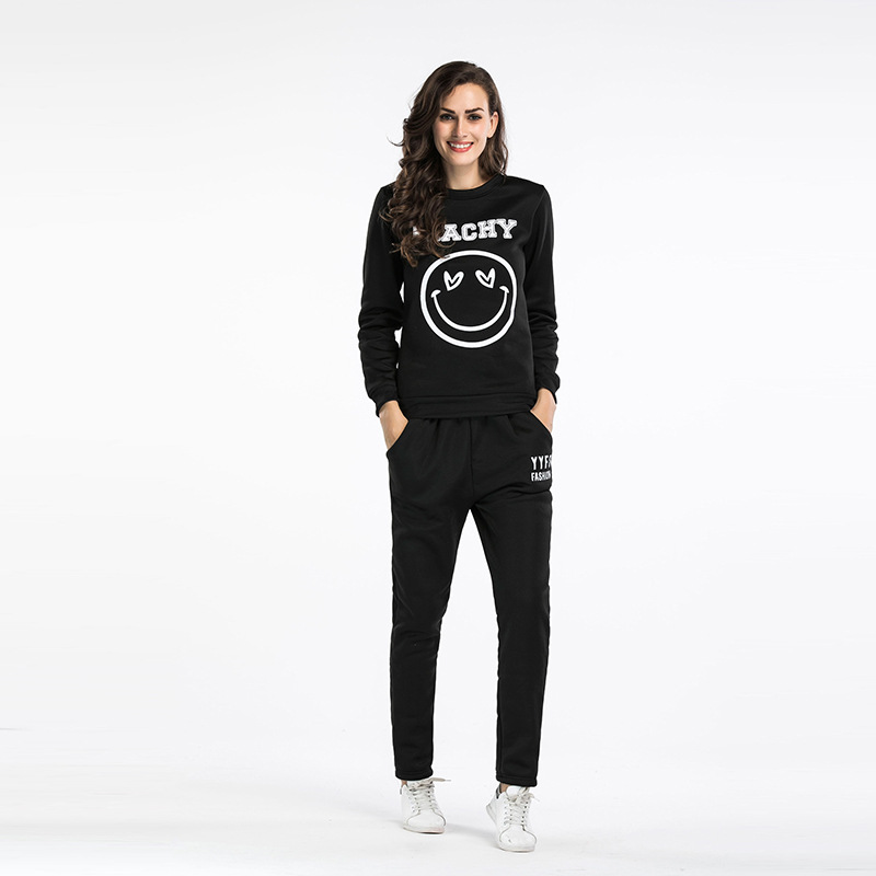 Womens Fleece Lined Sports Set Deer Print Round Neck Long Sleeve Sweatshirt Casual Pants Autumn Winter Wear