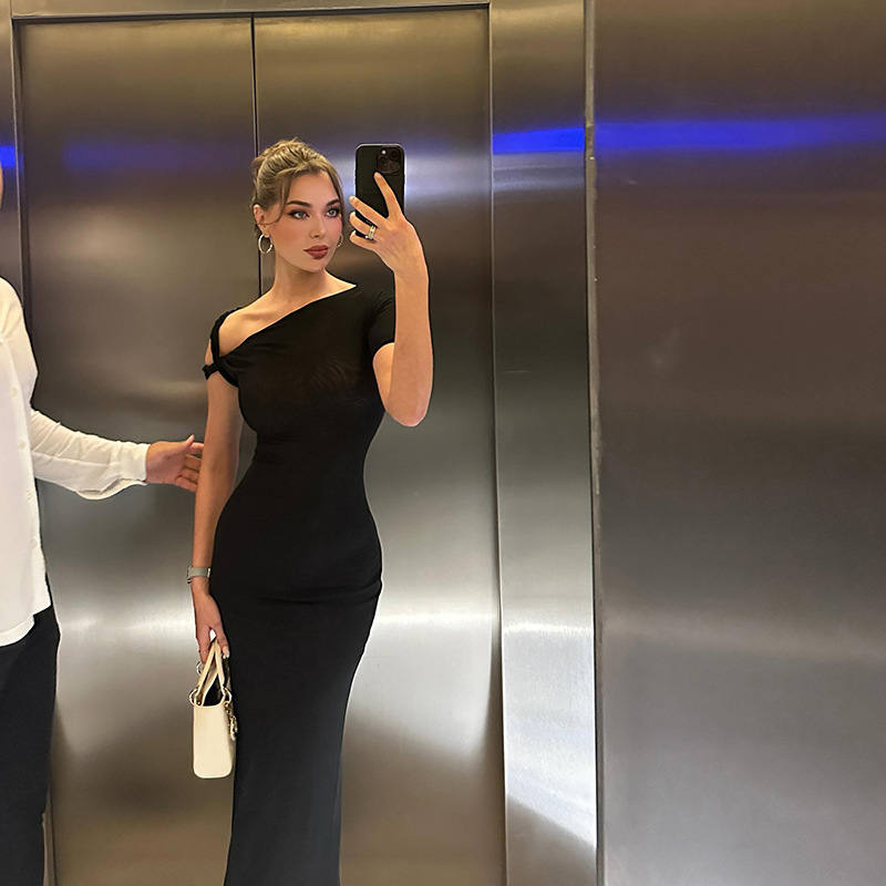 European and American Style Women's Clothing Autumn New Fashion Trend Sexy Slim Elegant Asymmetrical Dress