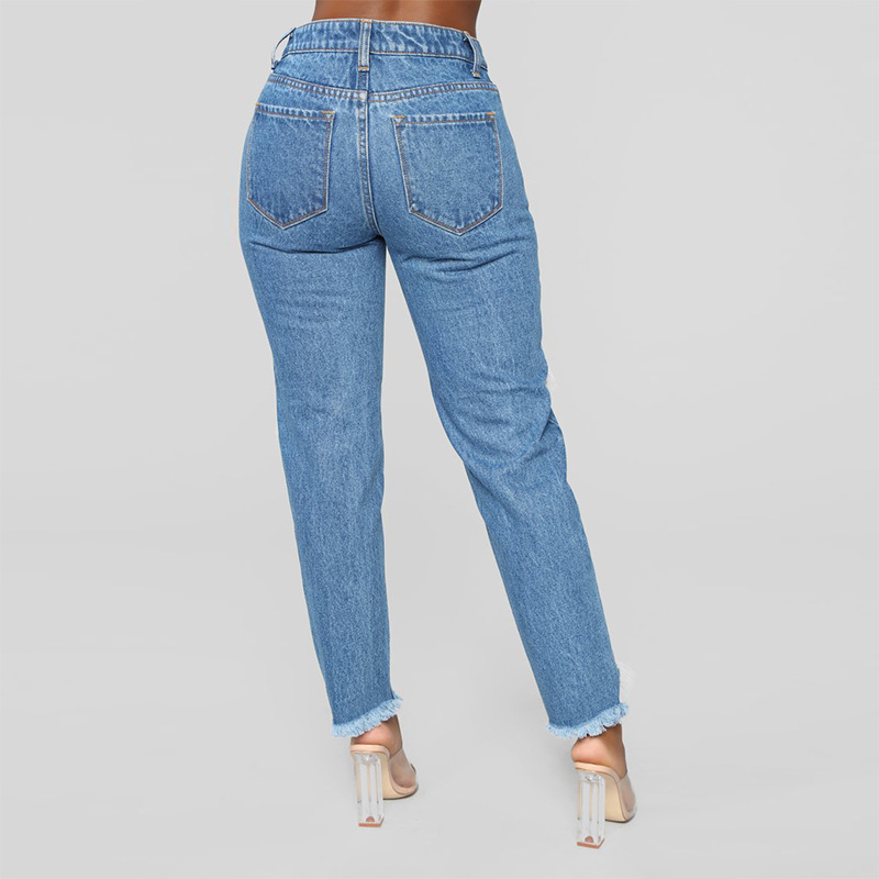 Womens Ripped Denim Jeans Casual Style Distressed Design Comfortable Fit Perfect for Everyday Wear Wholesale