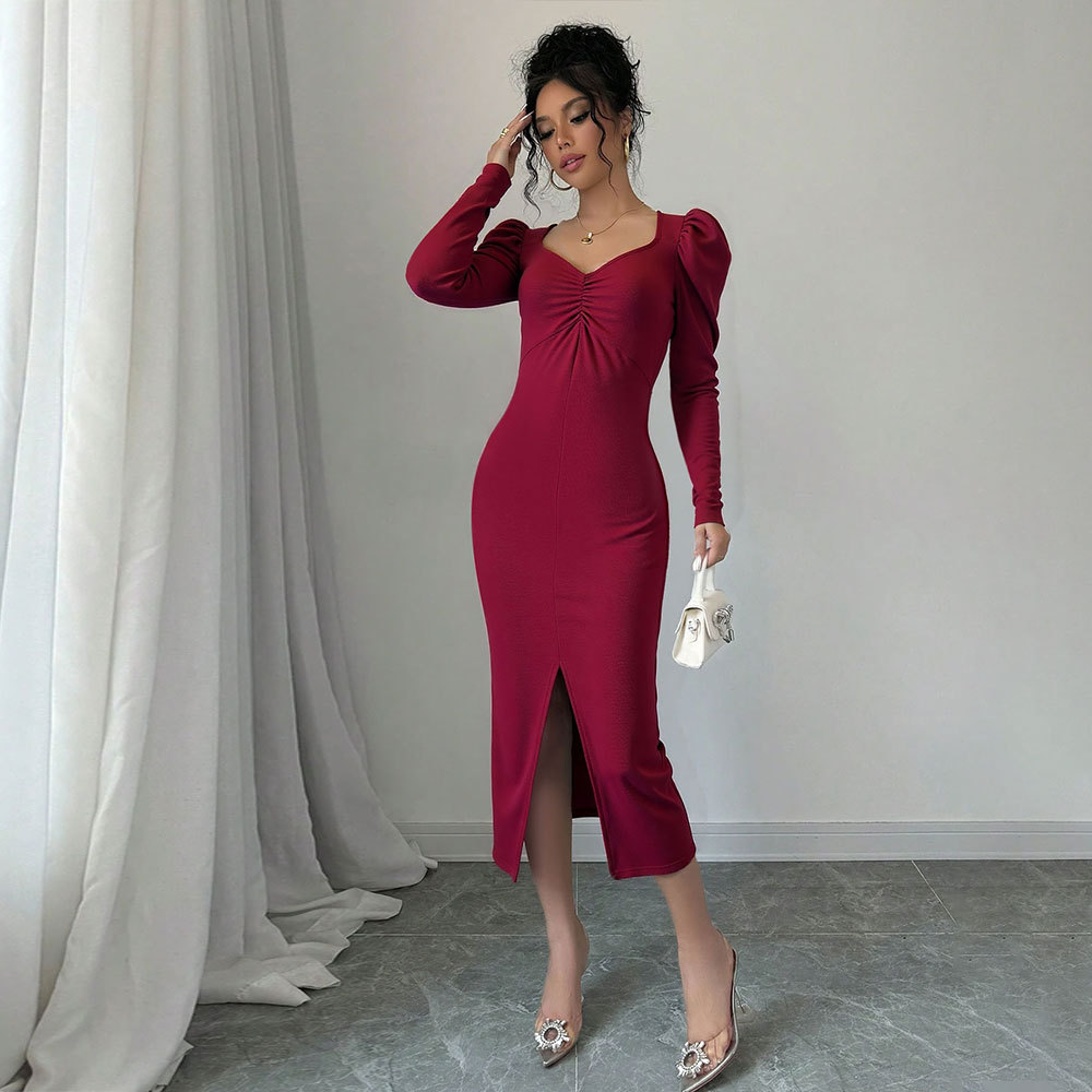 Vintage Burgundy Velvet Dress for Women Square Neck Puff Sleeves Slim Fit Side Slit Autumn Winter Evening Wear