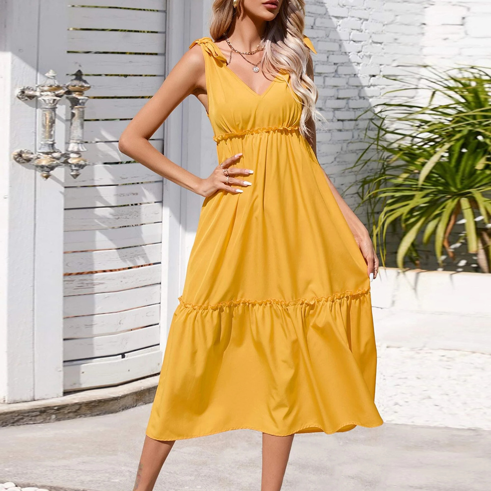 New Slim Waist Casual Vacation Beach Large Hem Spaghetti Strap Dress