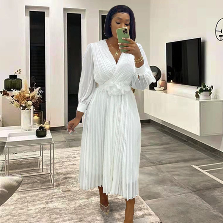 Long Sleeve Solid Color Pleated Dress Waist Defining Elegant Design Perfect for Casual or Formal Occasions Wholesale