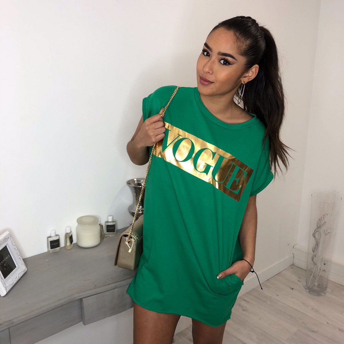 Vogue Print Pocket Dress Short Sleeve Round Neck Casual Style Perfect for Spring and Summer Wholesale Available