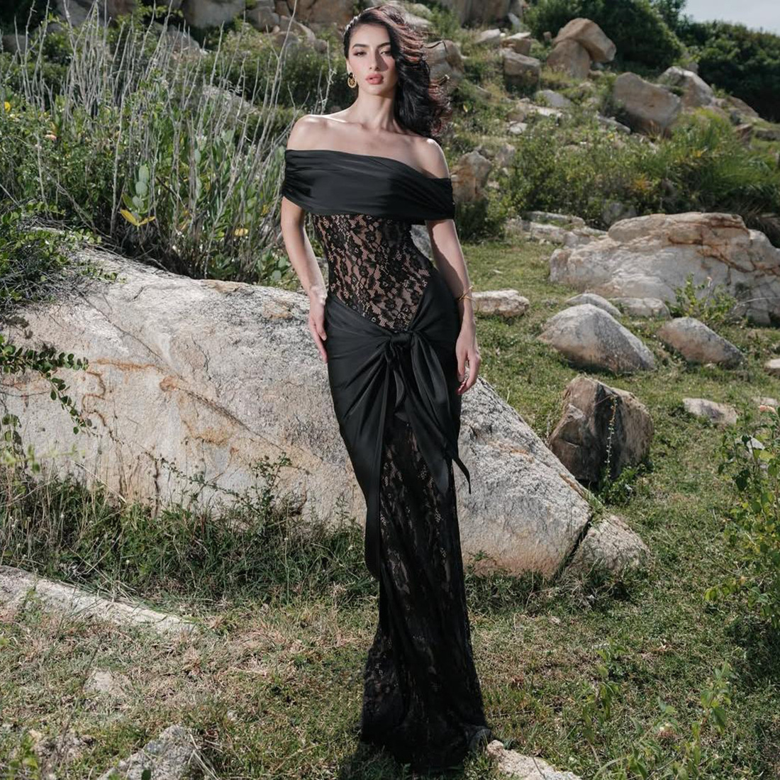 European and American Cross border Autumn New Women's Spliced Lace Sexy Off shoulder Long Slim Dress