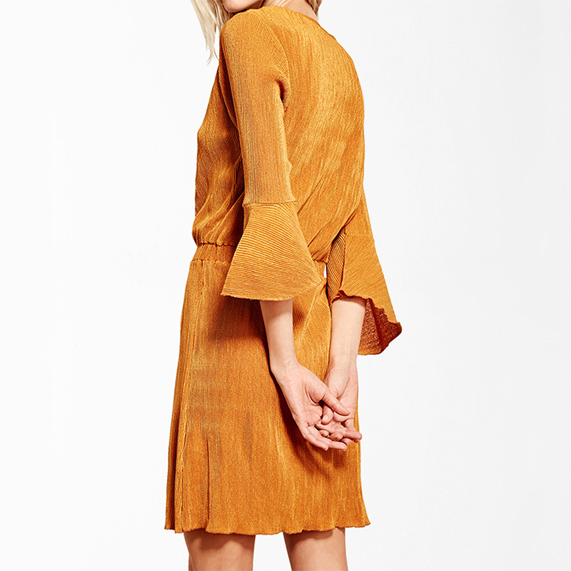 Vintage Knit Dress Round Neck Bell Sleeves Autumn Winter Style Wholesale Womens Midi Dress customizable