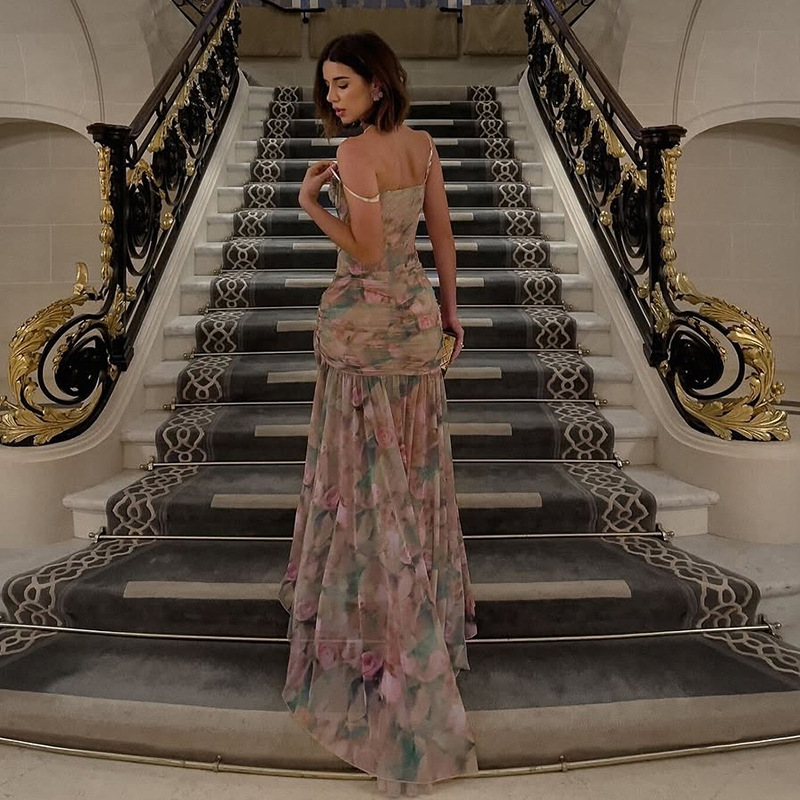 European and American Cross border Summer New Women's Fashion Low cut Sexy Sling A line Dress Long Skirt Slim Fit Dress