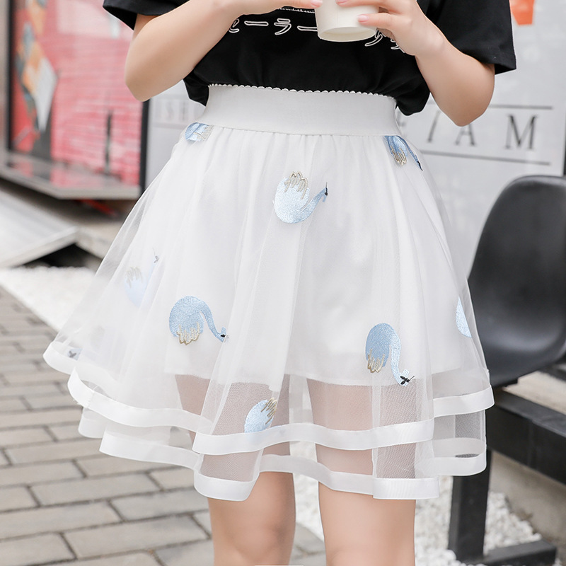 Embroidered Feather Tulle Skirt Three Layered Cake Design A Line Silhouette Spring Summer Fashion Wholesale Available
