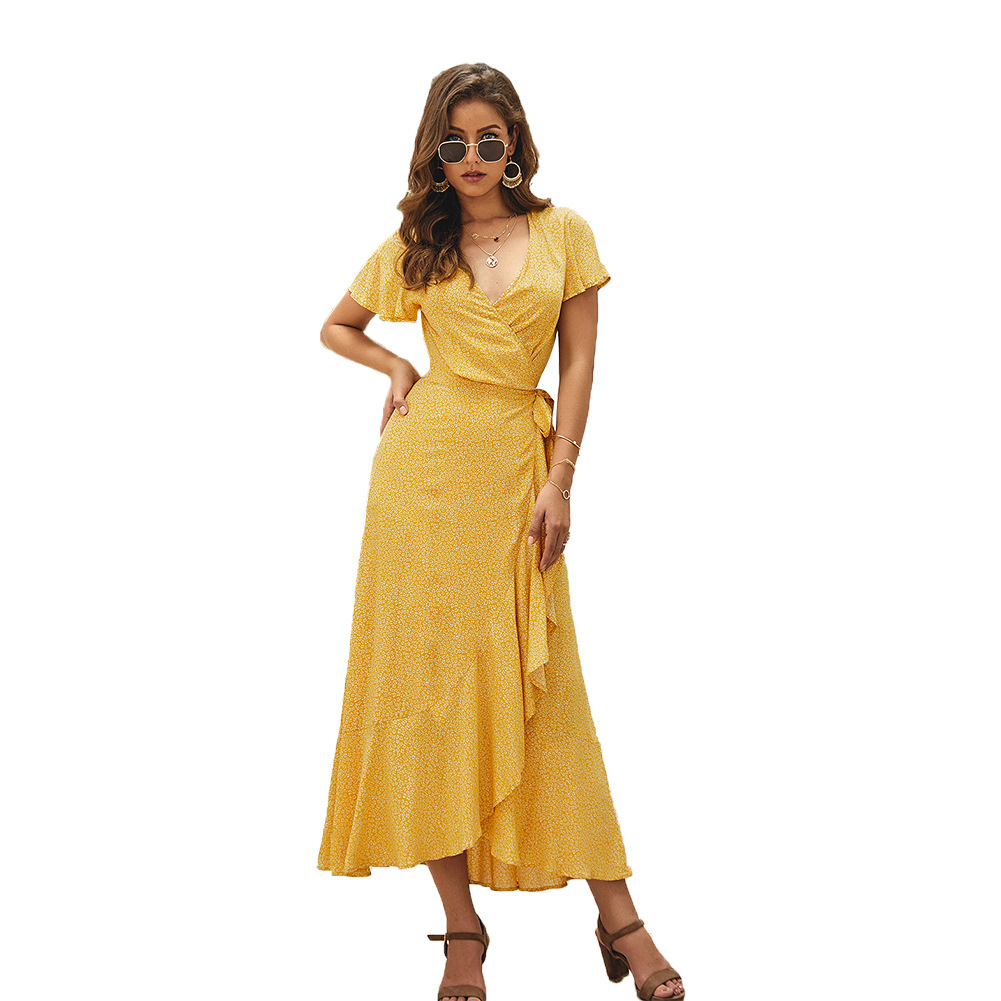 Floral Print Summer Dress for Women Casual Style Comfortable Fabric Vibrant Colors Perfect for Parties or Beach