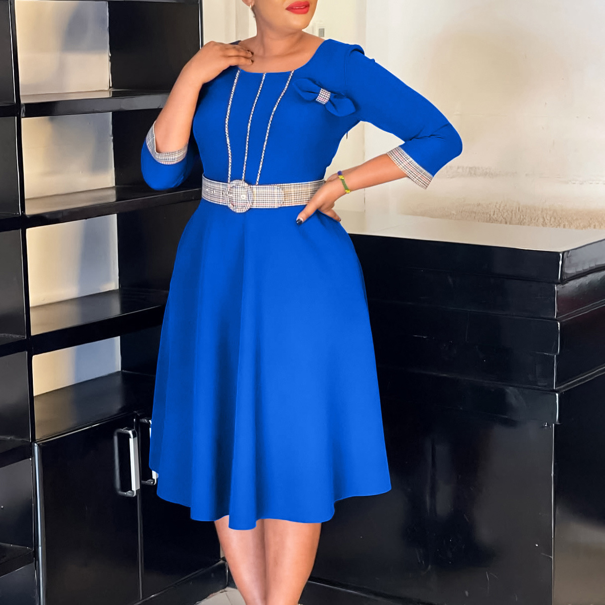 Elegant Women's Fashion Dress with Round Neck, Color Block Design, African Style, Ideal for Trade and Export, Stylish and Chic