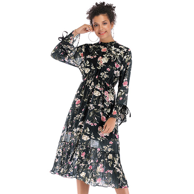 Floral Maxi Dress Spring Collection Elegant Design Comfortable Fit Perfect for Casual Outings Wholesale Available