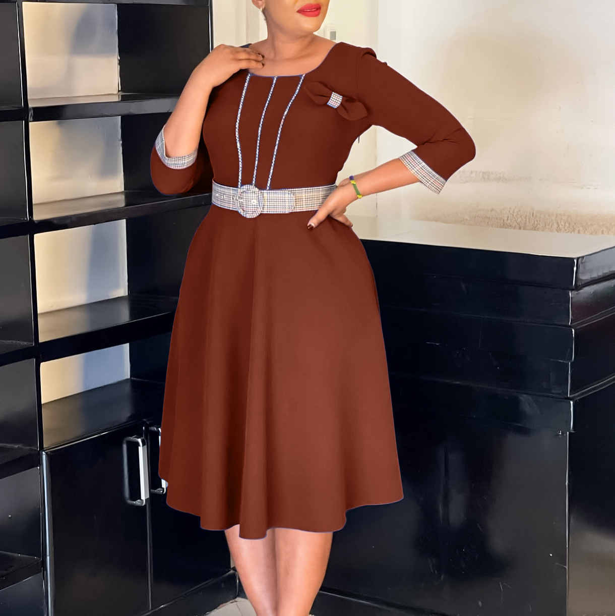 Elegant Women's Fashion Dress with Round Neck, Color Block Design, African Style, Ideal for Trade and Export, Stylish and Chic