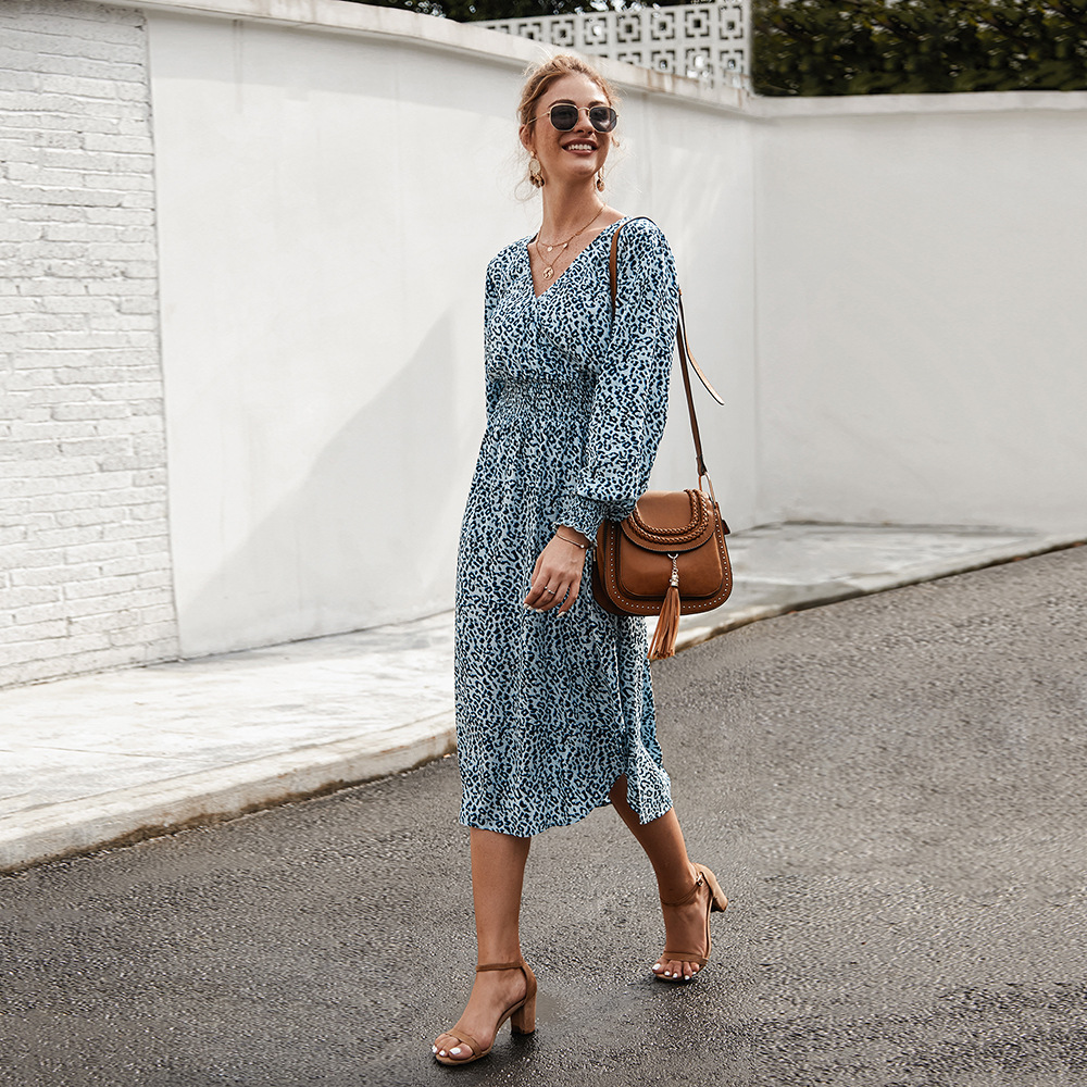 Floral Print Elegant Dress Original Design Spring Summer Collection Lightweight Fabric Perfect for Casual or Formal