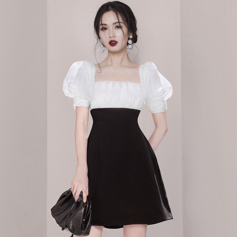 Women's Square Neck Dresses