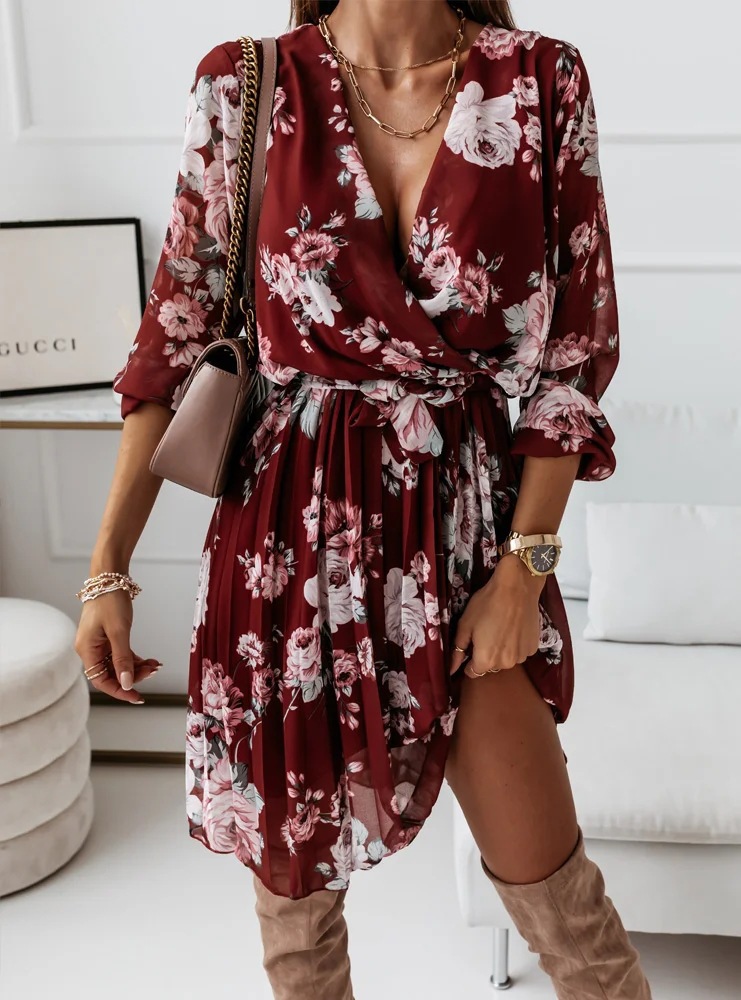 Chiffon Long Sleeve Printed Pleated Dress Elegant Design Lightweight Fabric Versatile Style Perfect for Spring and