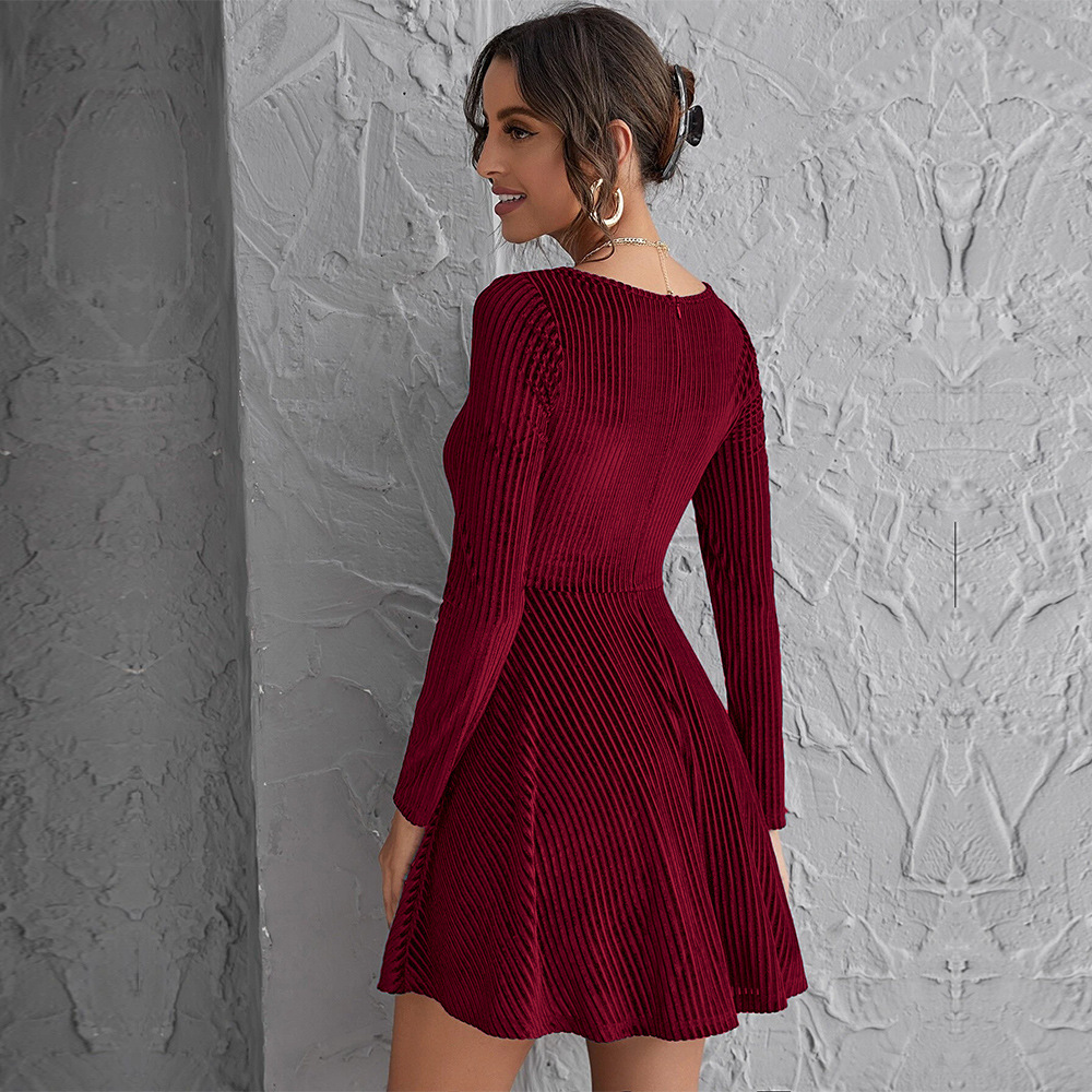 Autumn Winter New Women's Elegant Long Sleeve Velvet Dress with Waist and Flared Skirt for Party