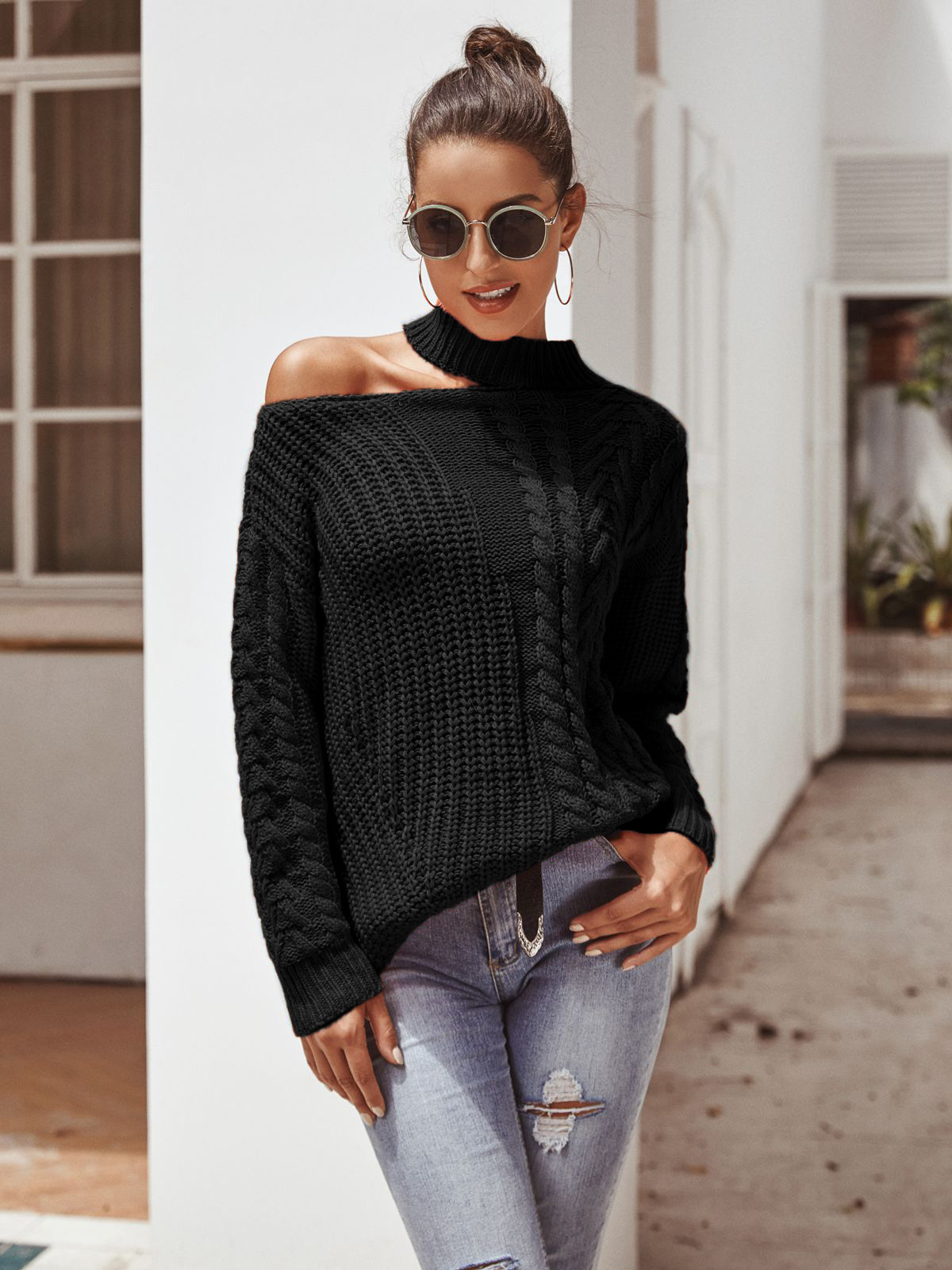 Chunky Knit Off Shoulder Sweater Long Sleeve Round Neck Cozy Fabric Autumn Winter Fashion Wholesale Available