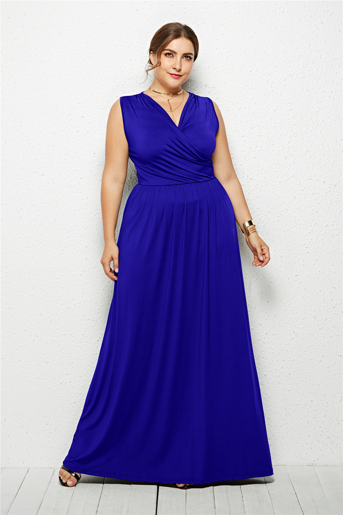 Plus Size Solid Color V Neck Dress Irregular Hem Fashionable Sexy Perfect for Parties and Casual Outings Wholesale
