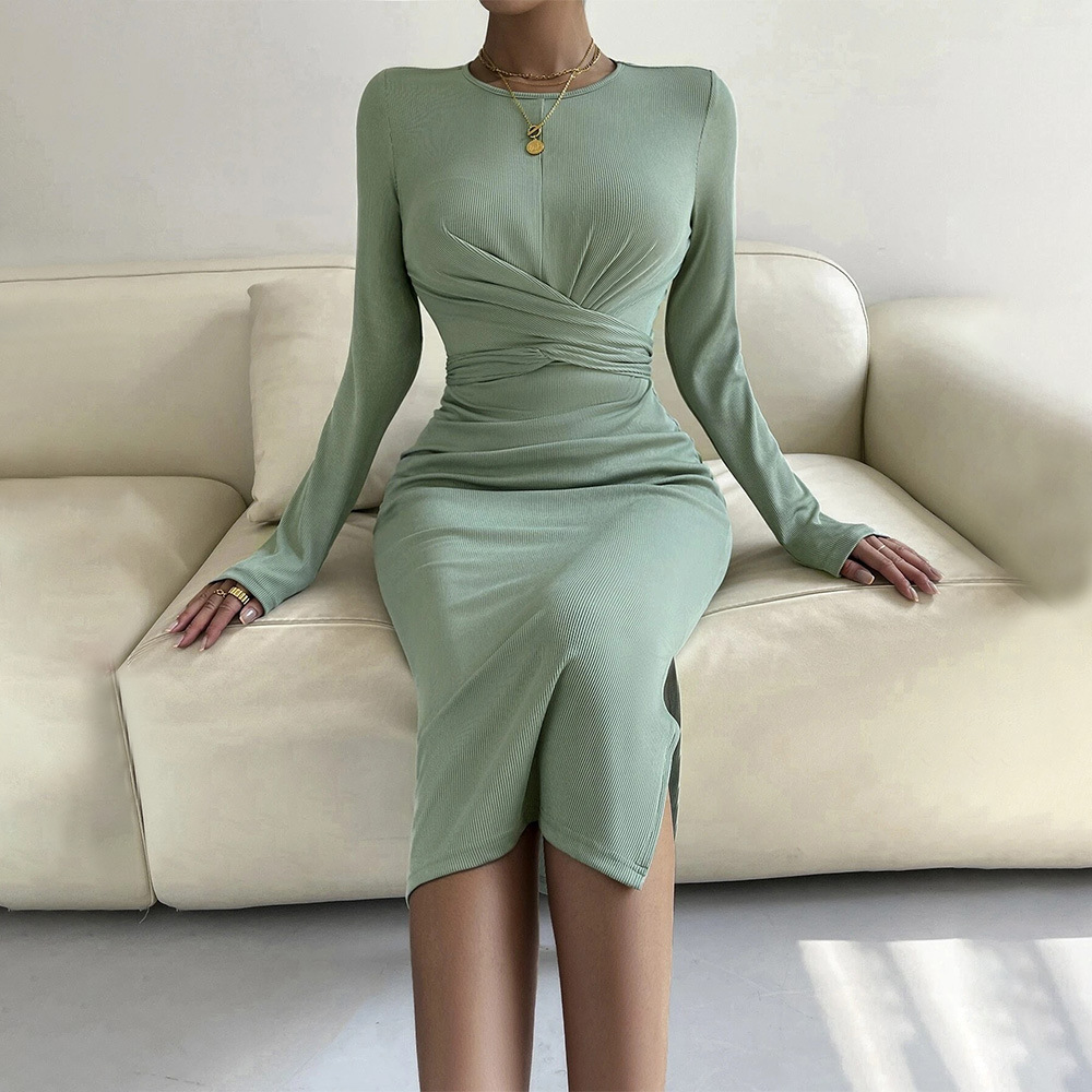New Round Neck Slim Fit Hip Mid length Dress with Long Sleeves