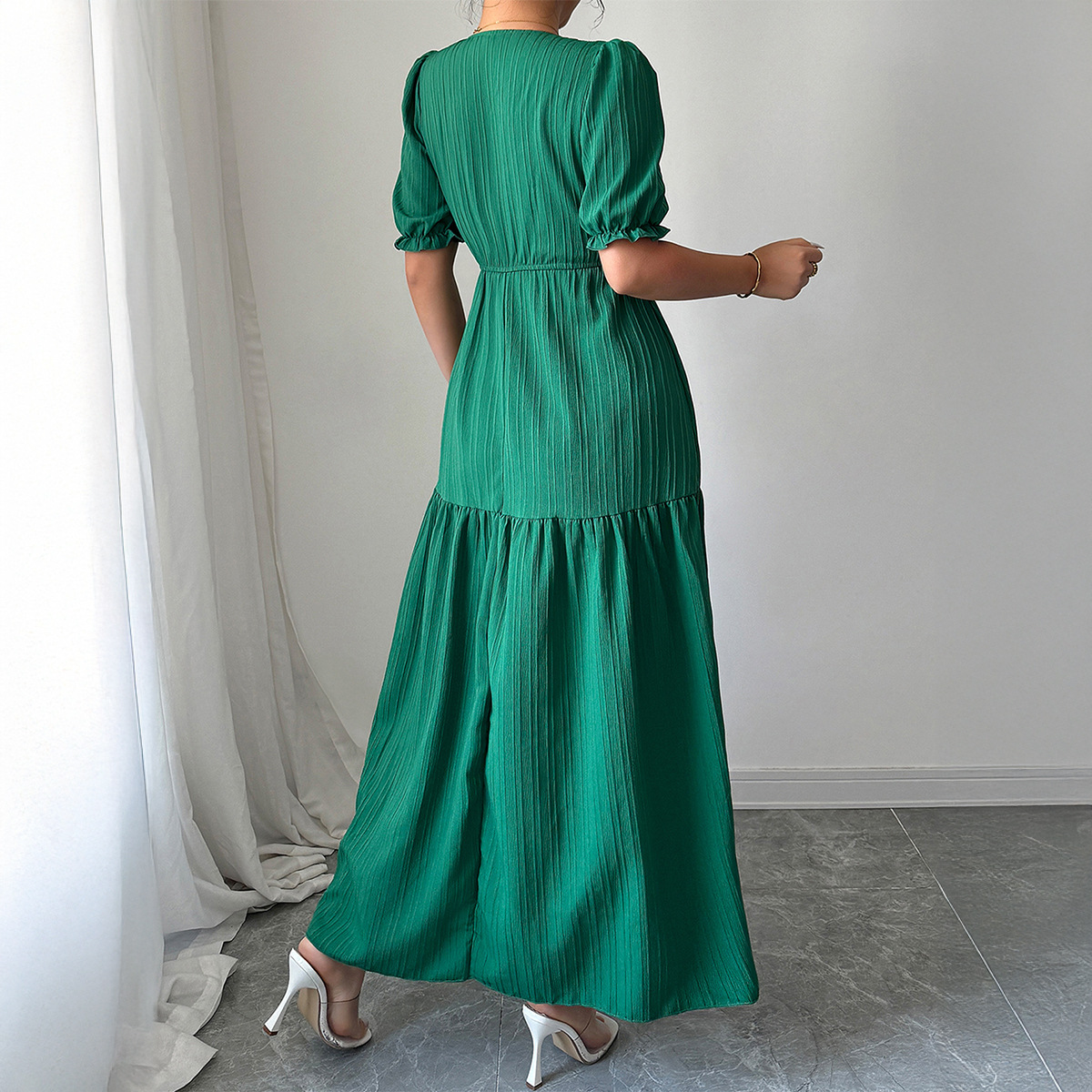 Elegant Solid Color Short Sleeve Long Dress for Women Autumn and Winter